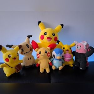 7 Pokemon Plush Collection